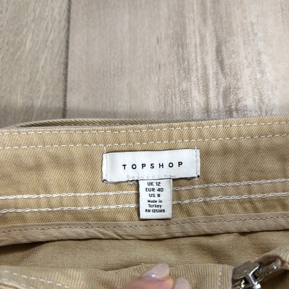 Tan Skirt with Pockets - Picture 4 of 10